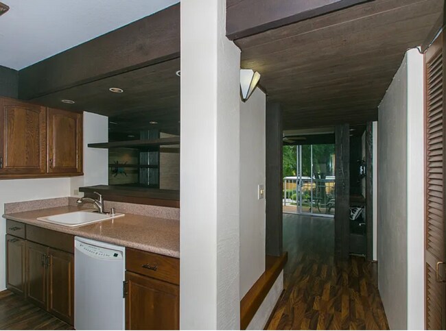 Building Photo - 98-410 Koauka Loop #3E