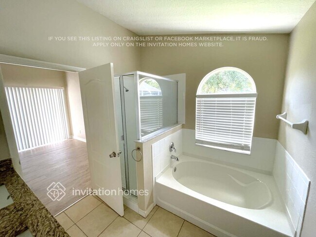 Building Photo - 3823 Briley Loop