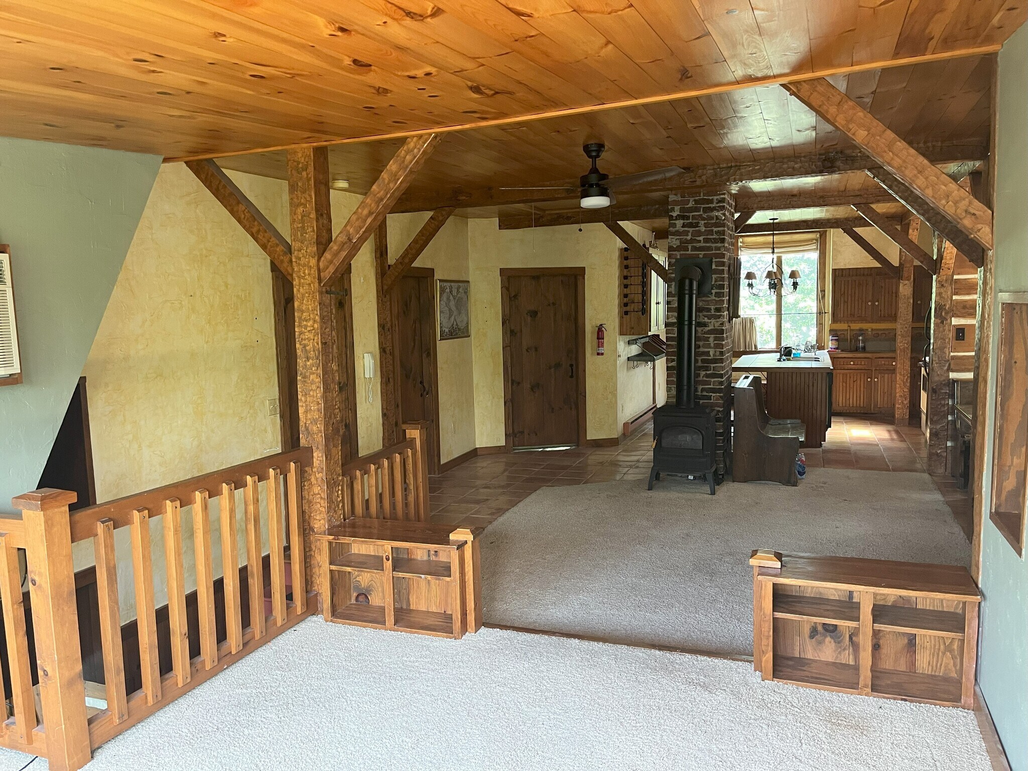 Building Photo - 55 S Main St