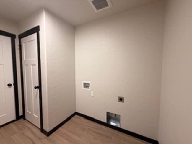 Building Photo - 6170 Ballantree Lp