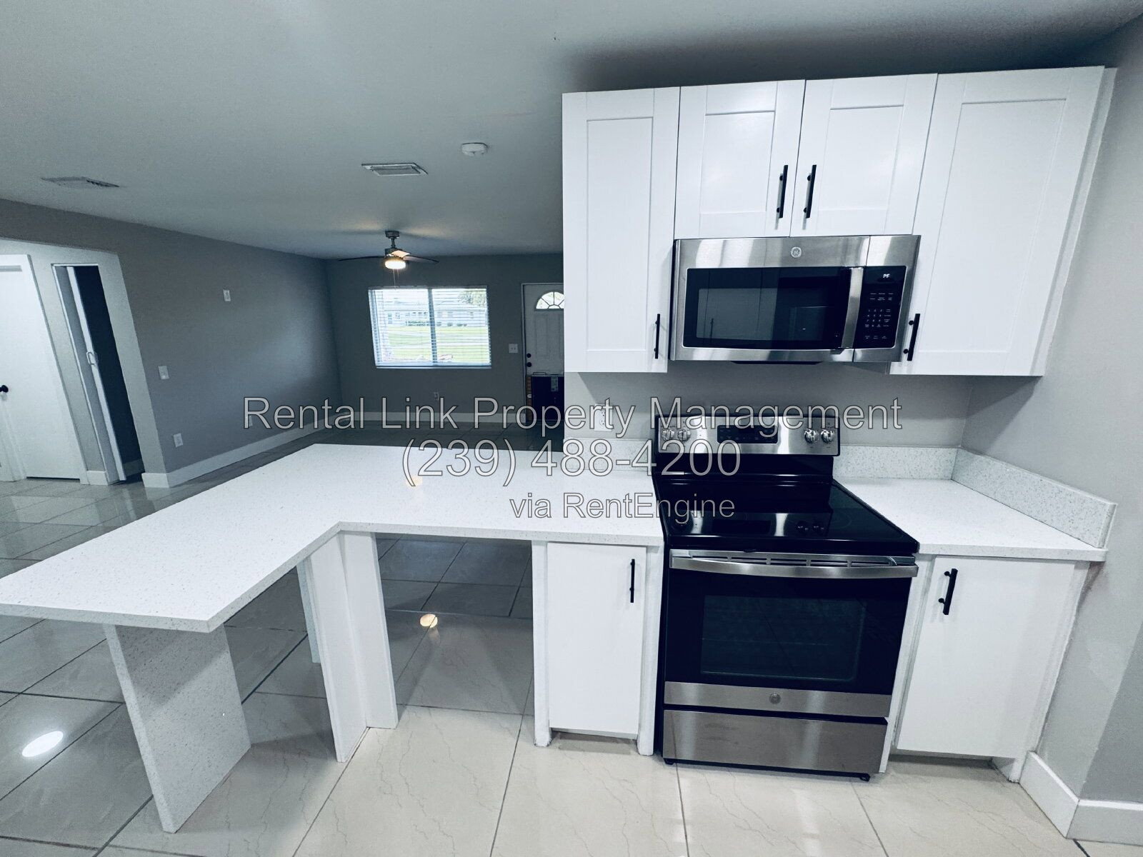 Building Photo - 4432 E Riverside Dr