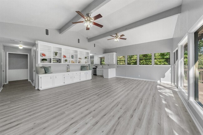 Building Photo - 124 Timbo Trail