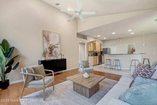 Building Photo - 178 Cove Loop Dr