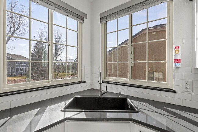 Building Photo - Huge Open-Concept Home in the Vibrant Briargate Neighborhood!