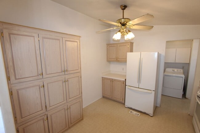 Building Photo - Bright 3-Bedroom Home with Fenced Yard + Detached 2-Car Garage