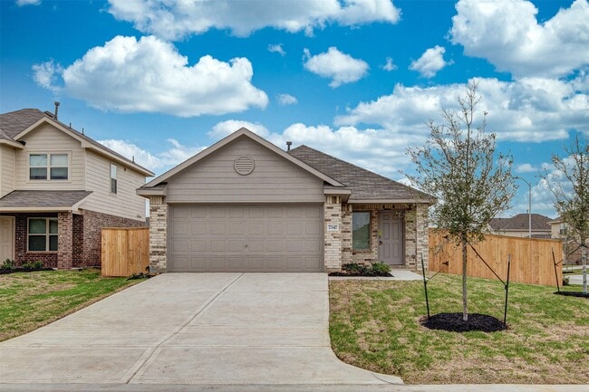 Primary Photo - 7347 Greenbriar Cayon Ln
