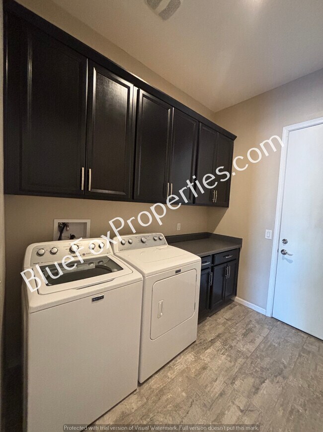 Building Photo - 112 Antelope Canyon Pl