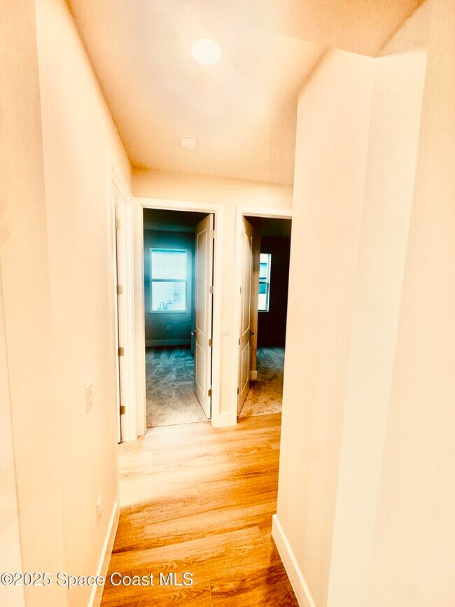 Building Photo - 8538 Rocard Ct