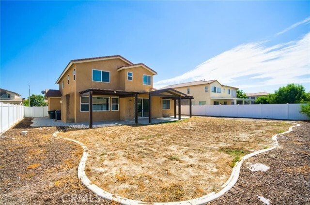 Building Photo - 1213 Sandy NK