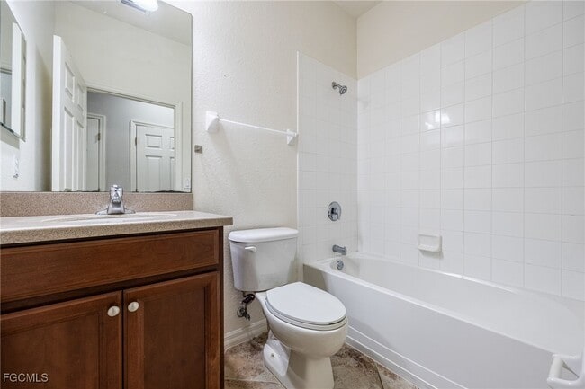 Building Photo - 16530 Whispering Trace Ct