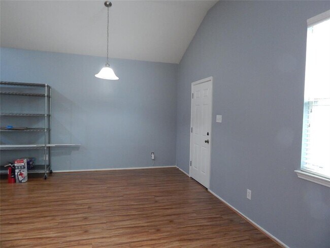 Building Photo - 19538 Otter Trail Ct