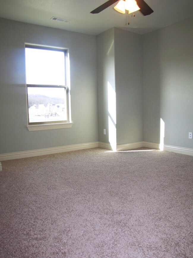 Building Photo - Now Pre-Leasing Stunning 3 Bedroom, 2.5 Bathroom Home In Fayetteville, A