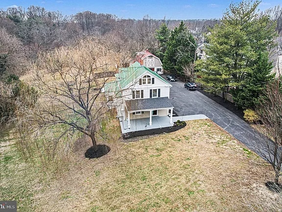 Building Photo - 1546 Dranesville Rd