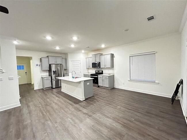 Building Photo - 5157 Sedona Dr