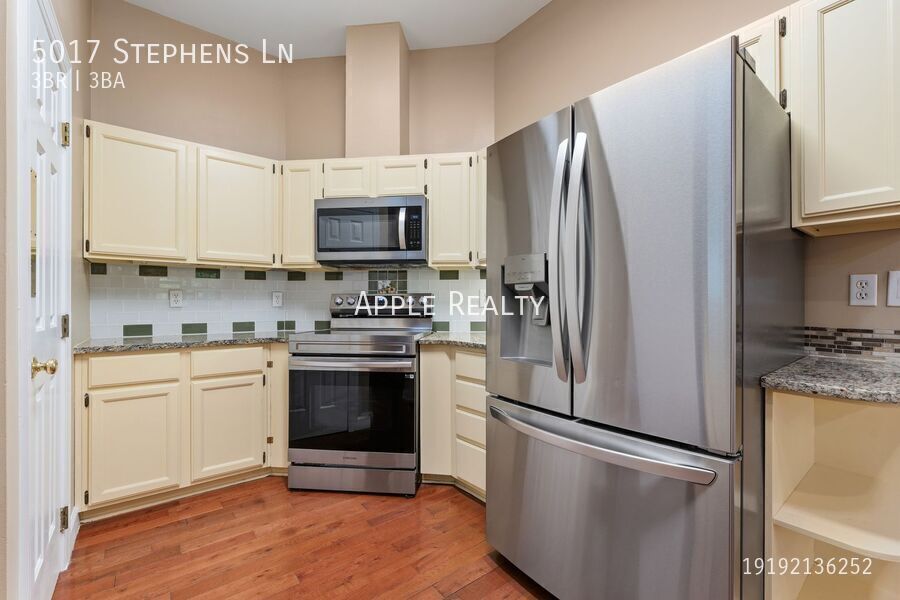 Building Photo - 5017 Stephens Ln
