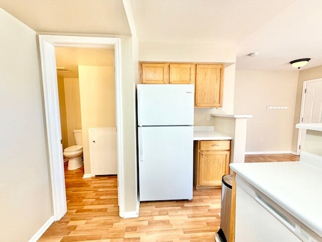 Building Photo - Westbury Farms 1-Bedroom