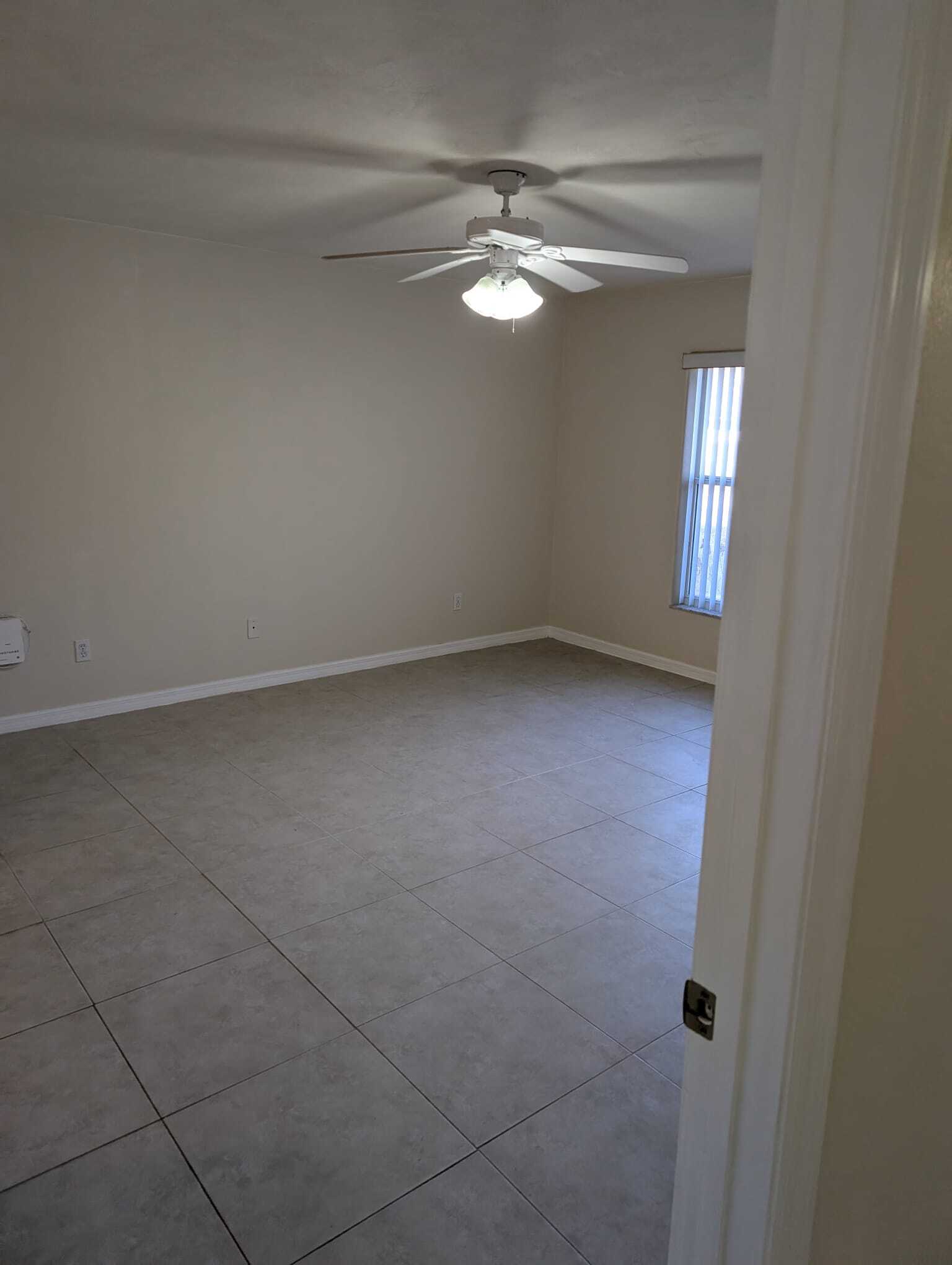 Building Photo - 36 Spring Meadows Dr