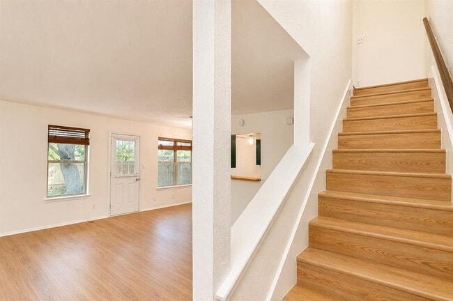 Building Photo - 8807 Springmail Cir