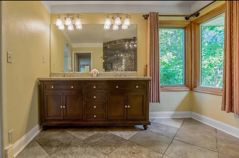 Building Photo - 14506 Wildcrest Rd