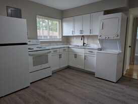 Building Photo - 6058 Madison Ave