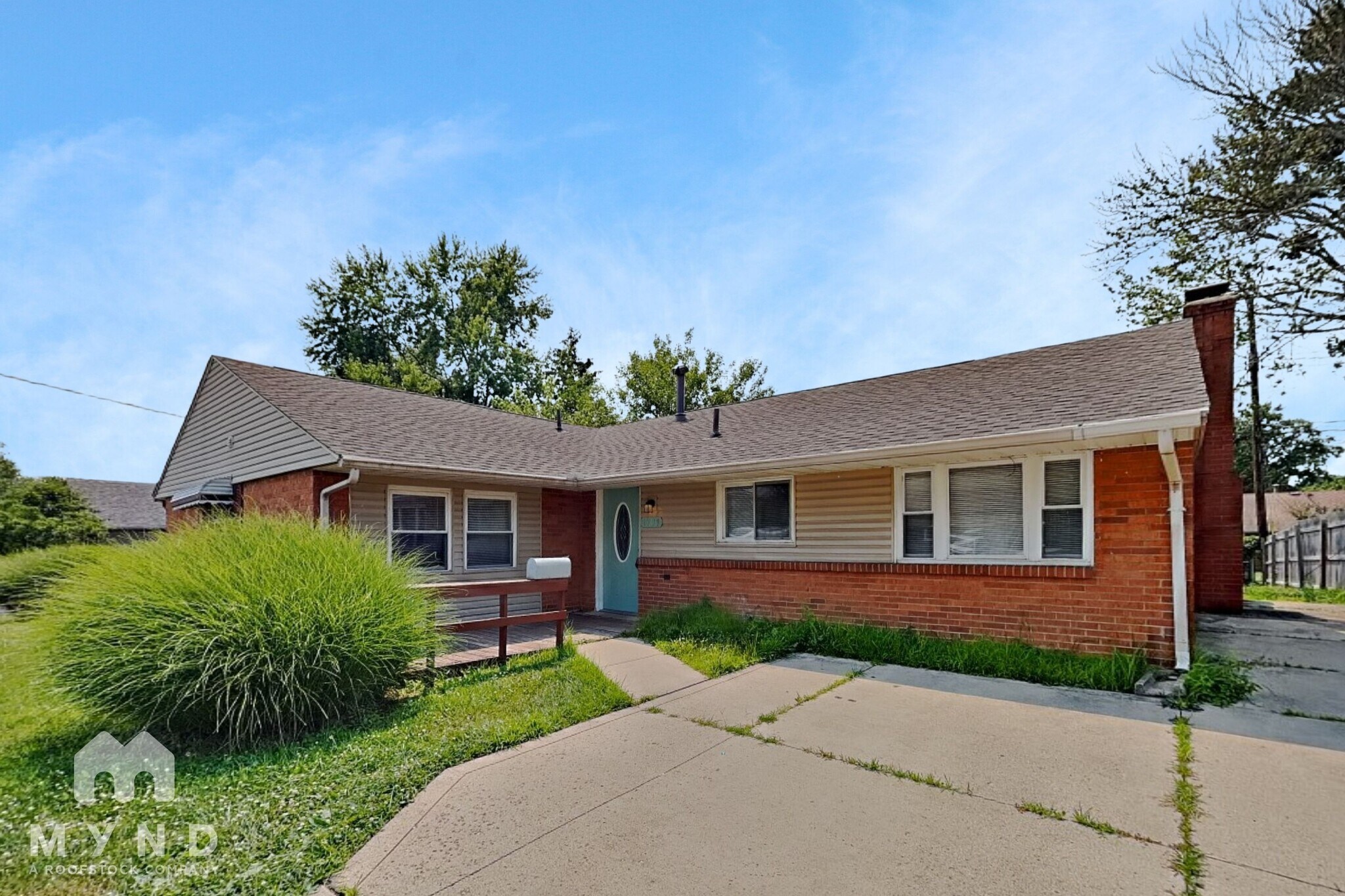Building Photo - 1739 Pickering Dr
