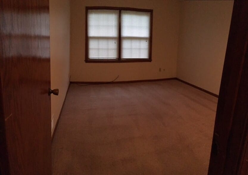 Building Photo - 11544 Bluejacket Street