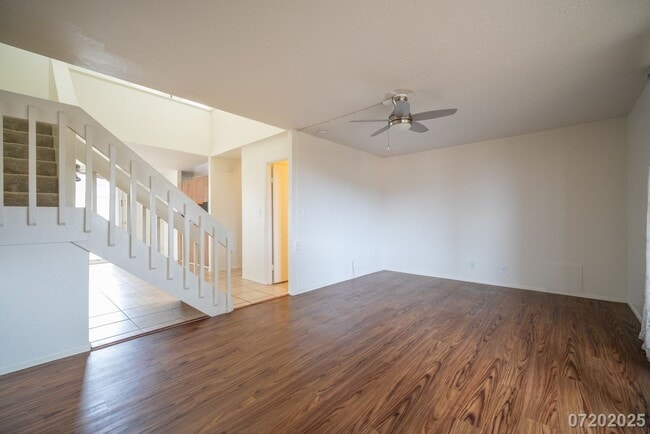 Building Photo - $3,200 / 3br - 1370ft2 - Quaint and Cozy 3...