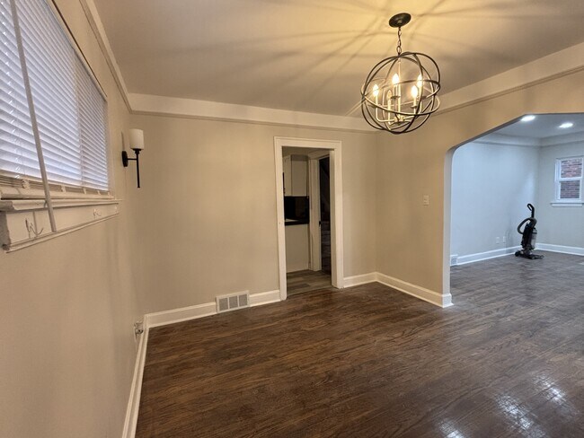 Building Photo - 8817 Marseilles St