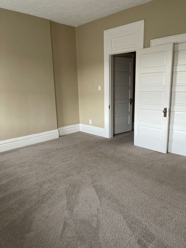 Building Photo - 931-933 E. Whittier Street