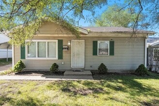 Building Photo - 1310 Dearborn St