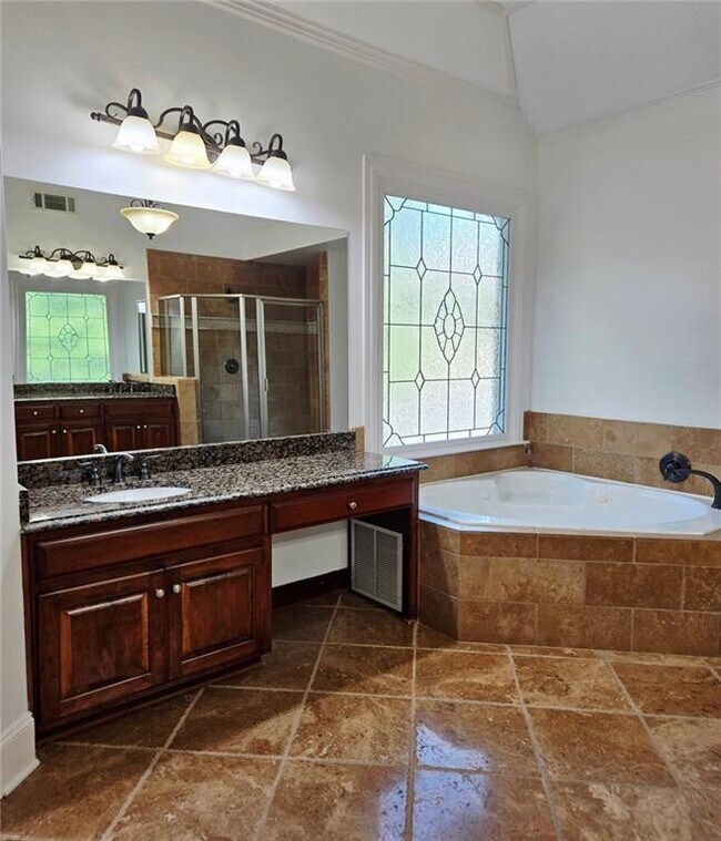 Building Photo - 5710 Swift Creek Ct