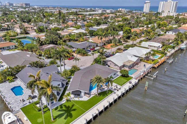 Building Photo - 3108 NE 42nd Ct