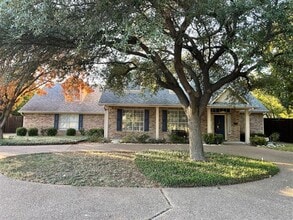 Building Photo - 17409 Cathys Pl