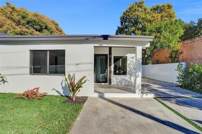 Building Photo - 7943 NW 6th Ave