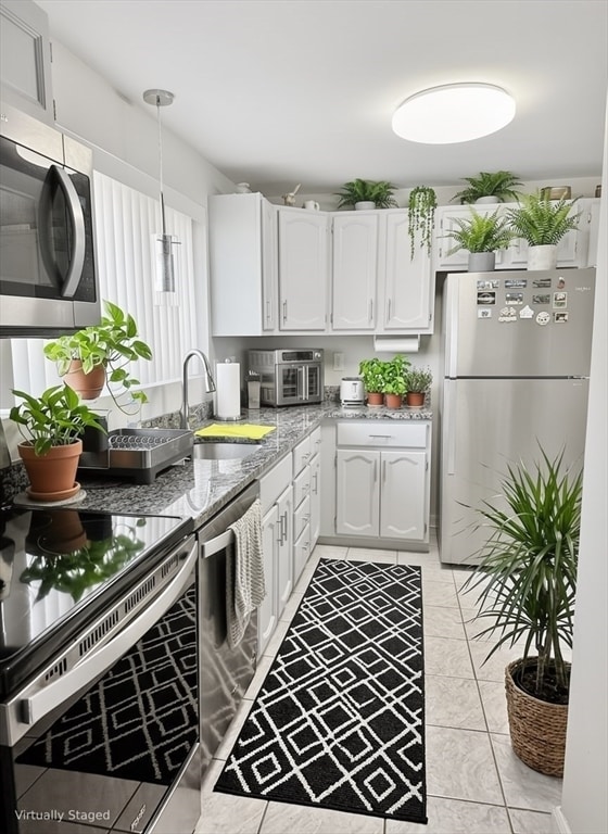 Building Photo - 1695 N Shore Rd