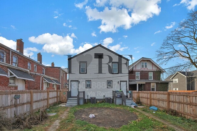 Building Photo - 1216 Atcheson St