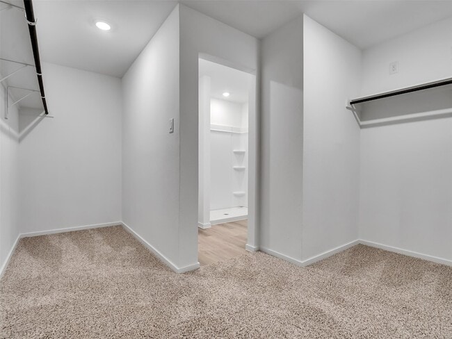 Building Photo - 18711 Sunset Horizon Dr