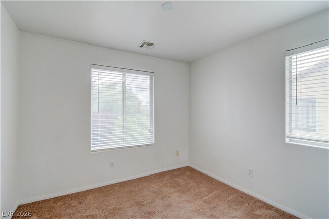 Building Photo - 2753 Kona Crest Ave