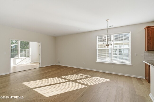 Building Photo - 225 Mirage Blvd