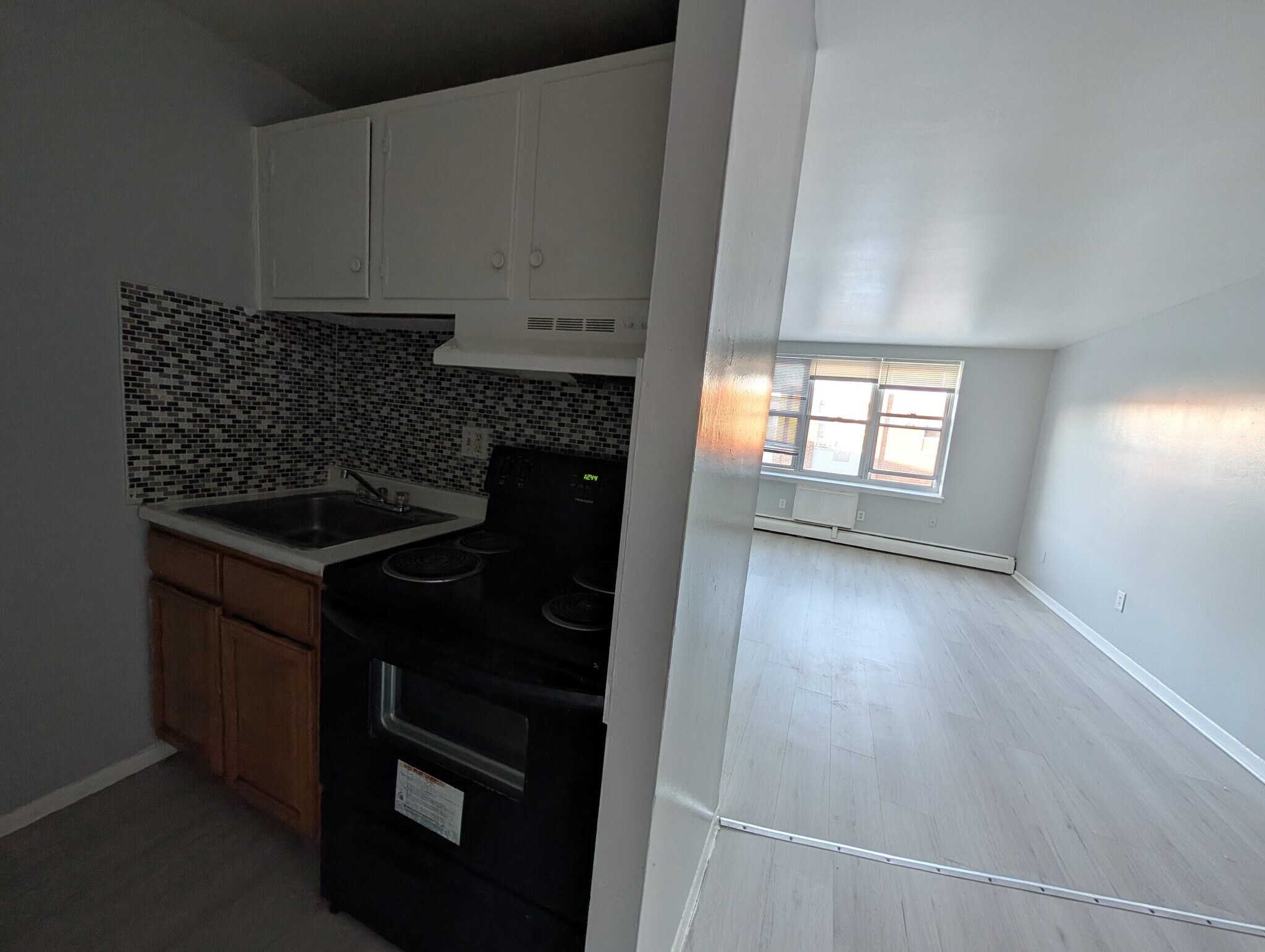 Building Photo - 194 Washington St