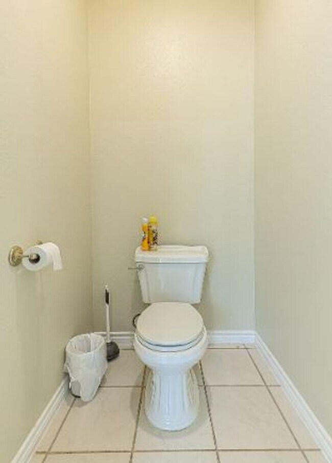 Building Photo - Executive Home for Rent 7 Acres with Resort Style Amenities