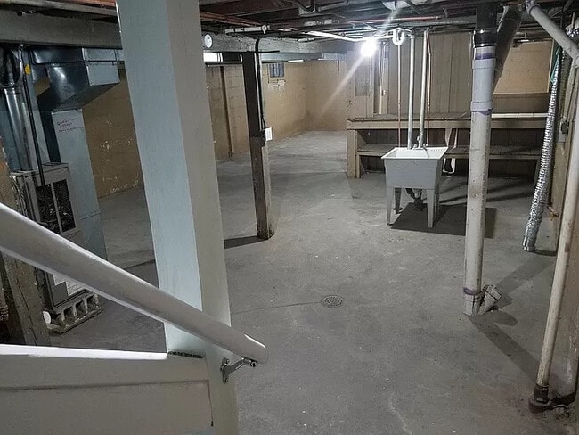 Building Photo - 1572 Polk St