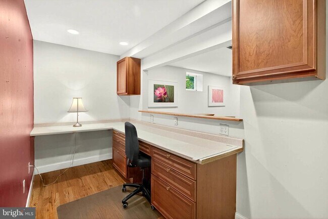 Building Photo - 6578 Guilford Rd