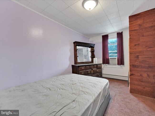 Building Photo - 211 Lincoln Ave