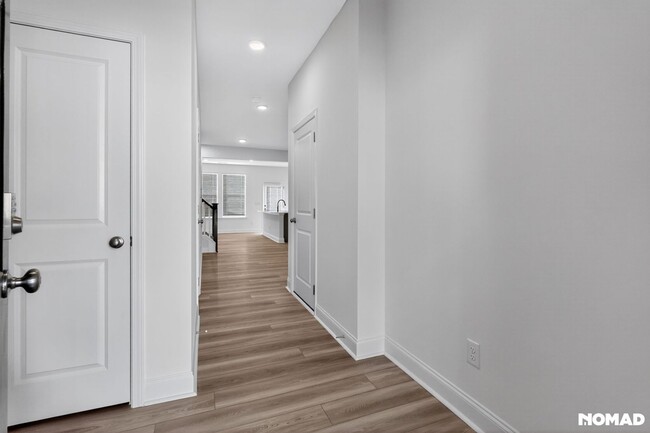 Building Photo - 818 Kensley Grv Ln