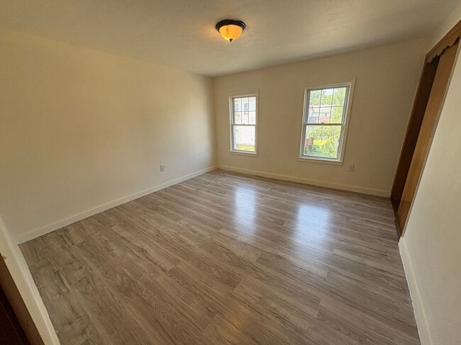 Building Photo - 106 Cornplanter Ave