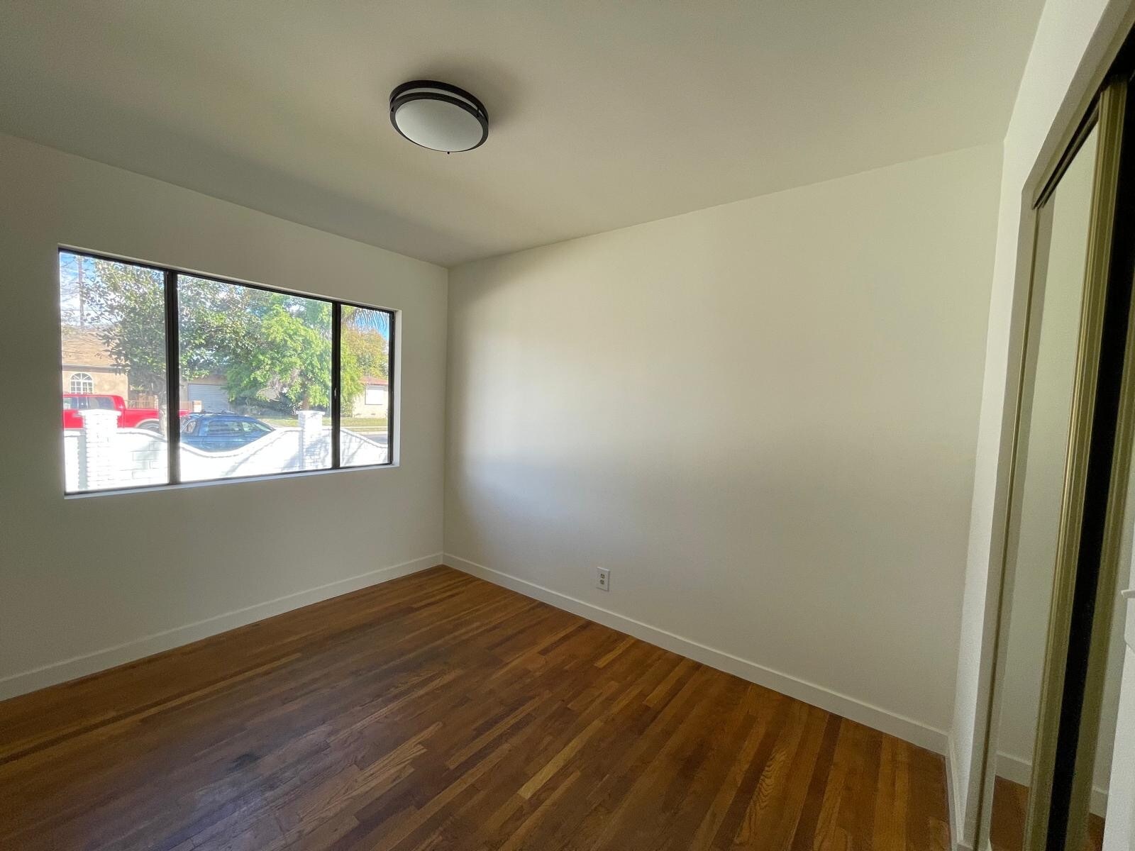 Building Photo - 7359 Amestoy Ave