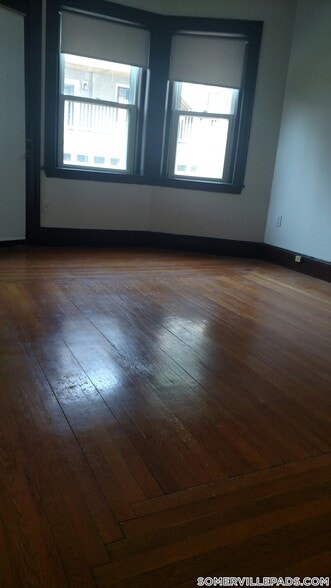 Building Photo - 163 Summer St