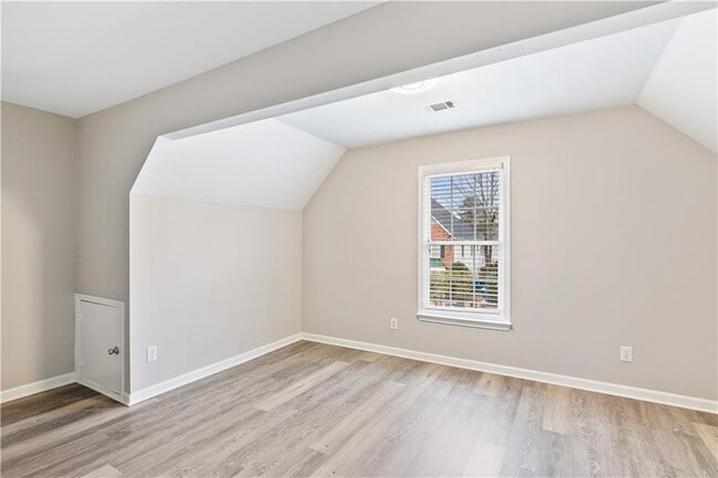 Building Photo - 630 Kimball Parc Way