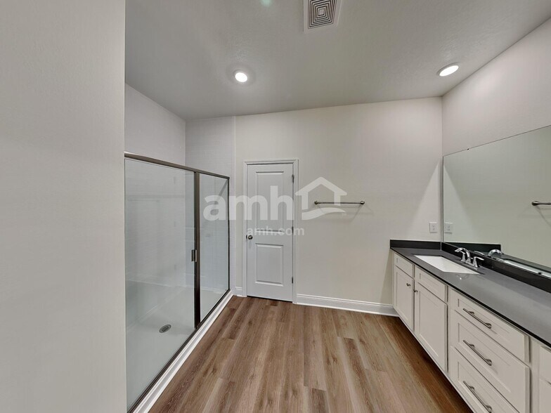 Building Photo - 3683 Windward Hls Blvd